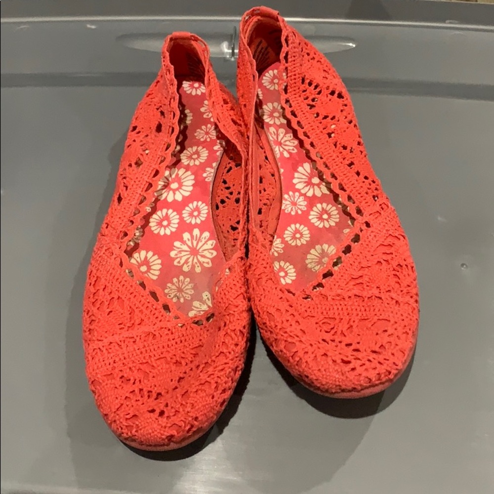 Pink lace flats